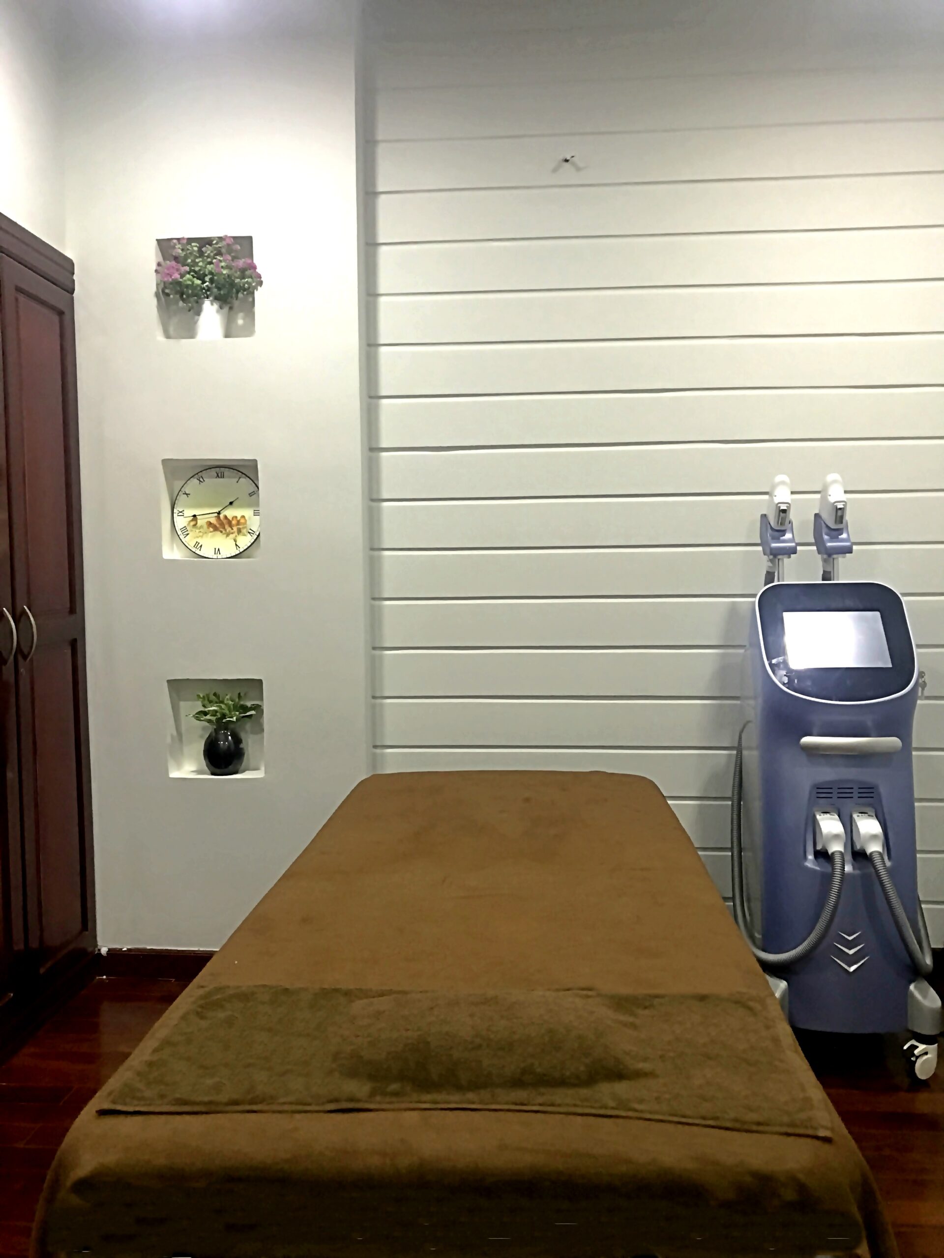 Waxing House