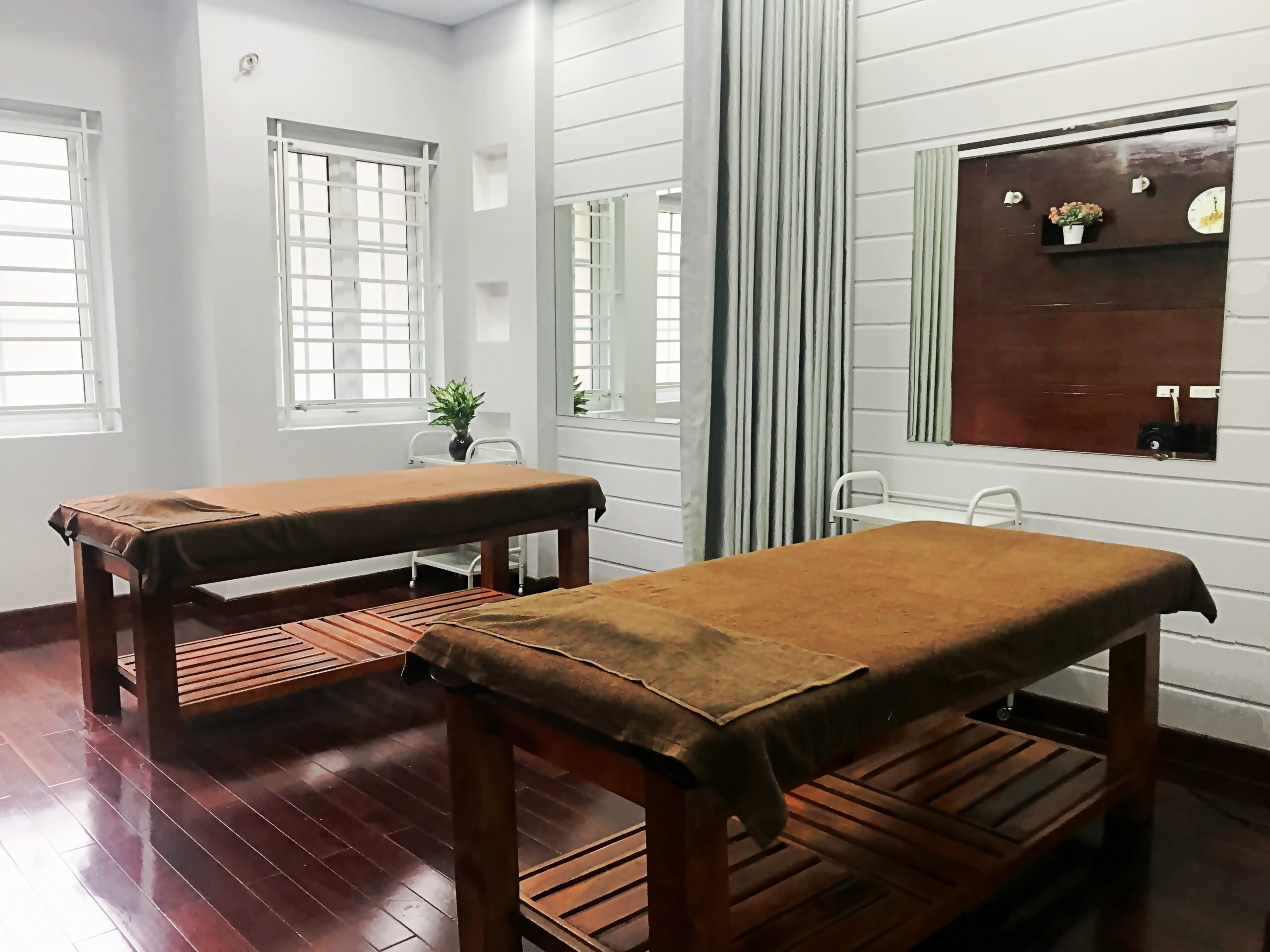 Waxing House